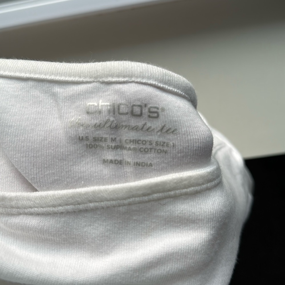 CHICO’s White Women's Top - M - Picture 10 of 10